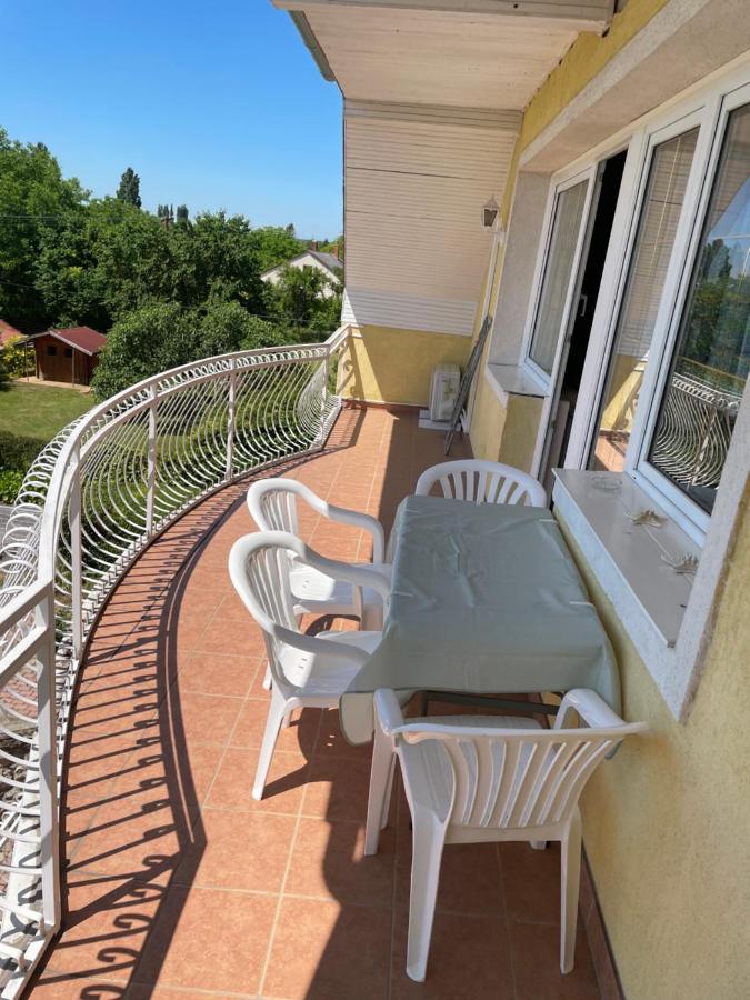Esther Apartman Gyenesdiás المظهر الخارجي الصورة